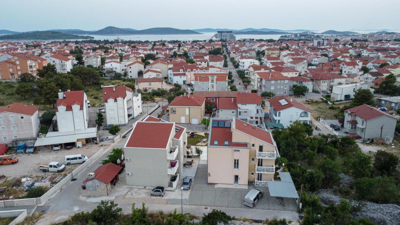 Apartmani Ivan V Relax Водице Екстериор снимка
