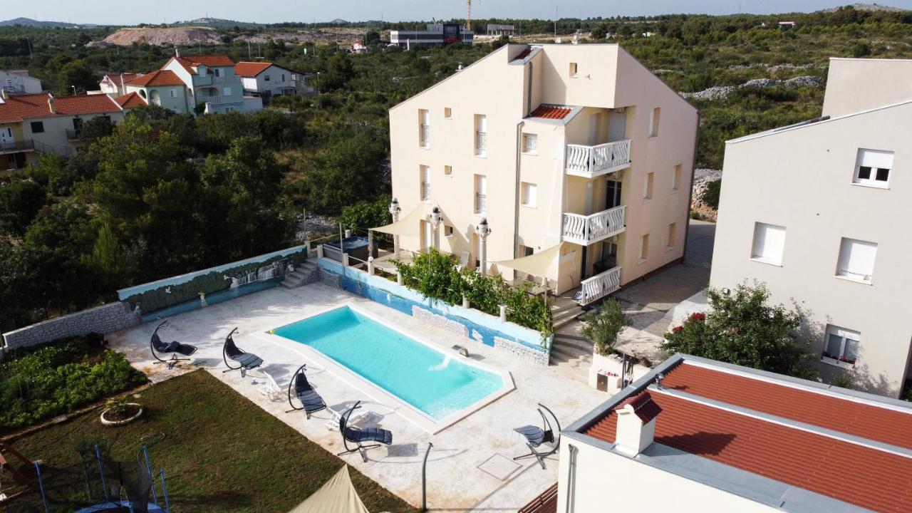 Apartmani Ivan V Relax Водице Екстериор снимка