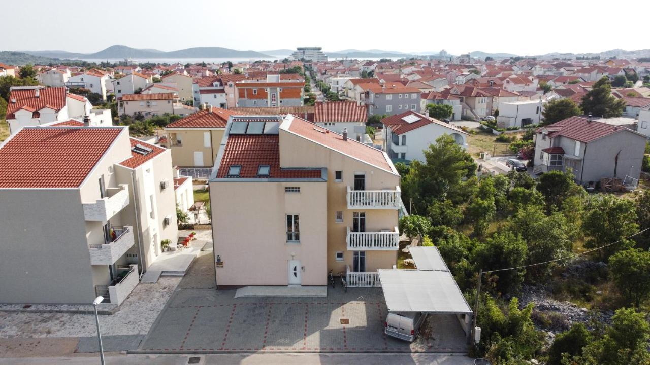 Apartmani Ivan V Relax Водице Екстериор снимка