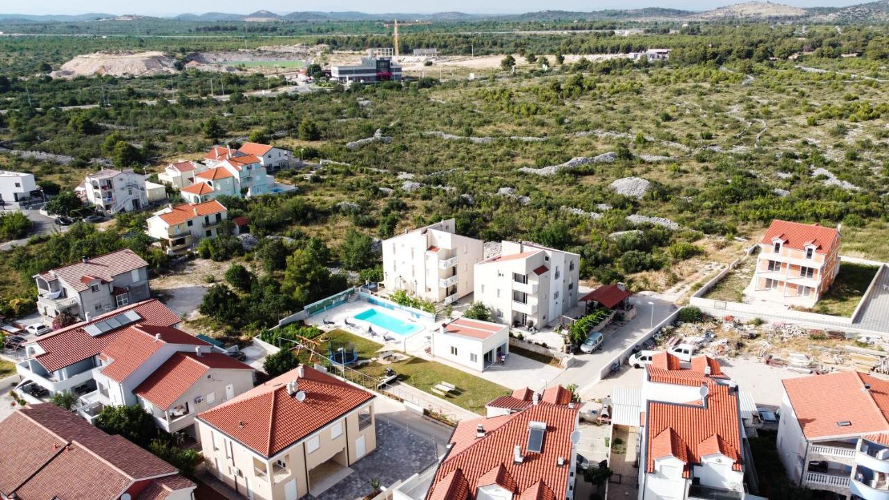 Apartmani Ivan V Relax Водице Екстериор снимка