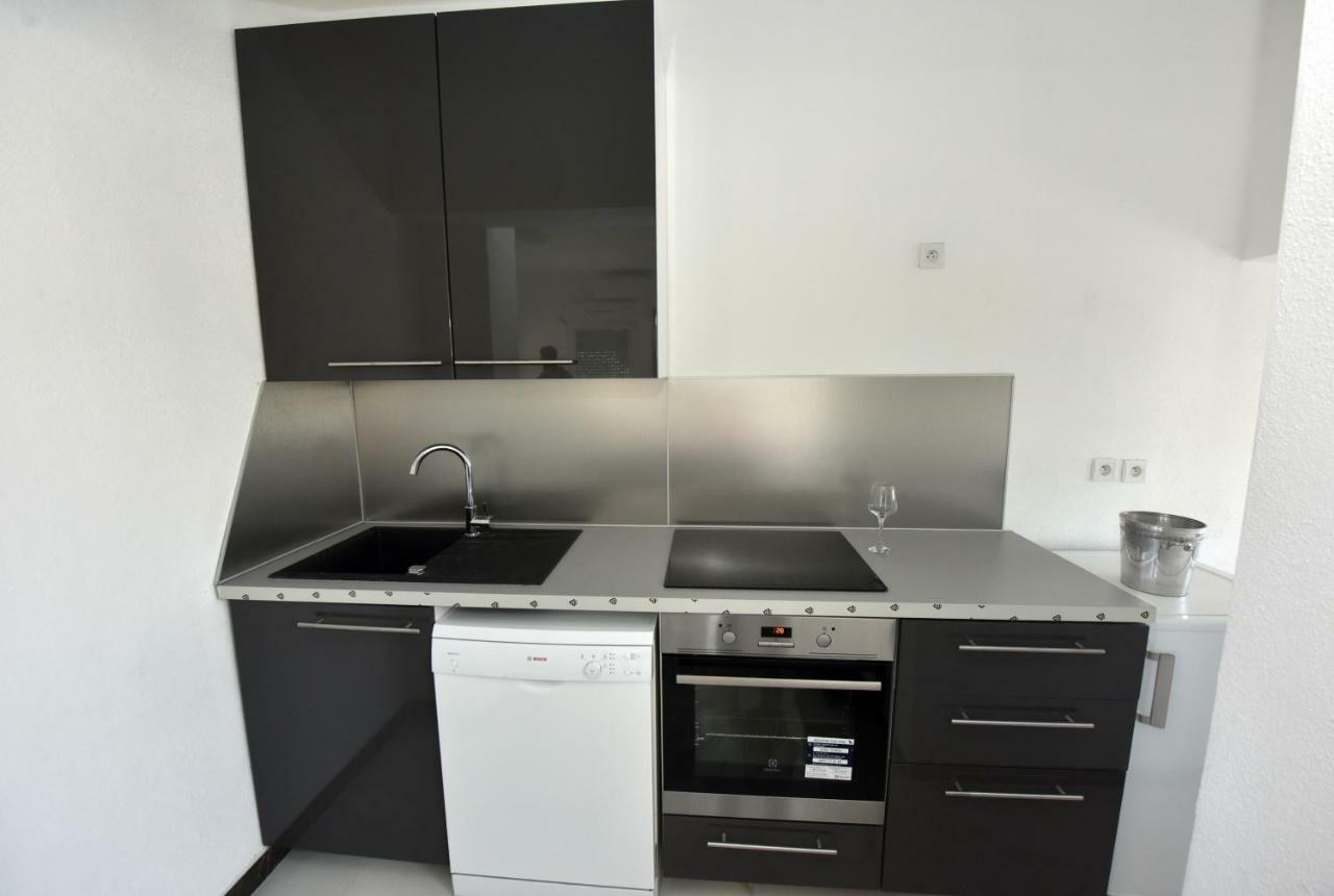 Apartmani Ivan V Relax Водице Екстериор снимка